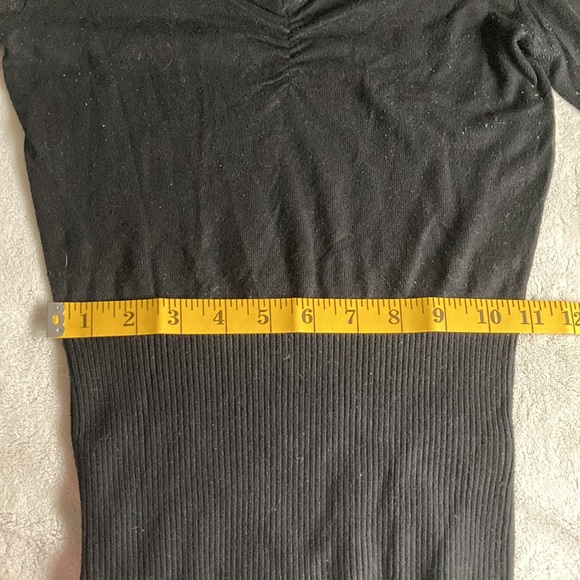 Dynamite Sweater - Picture 4 of 9